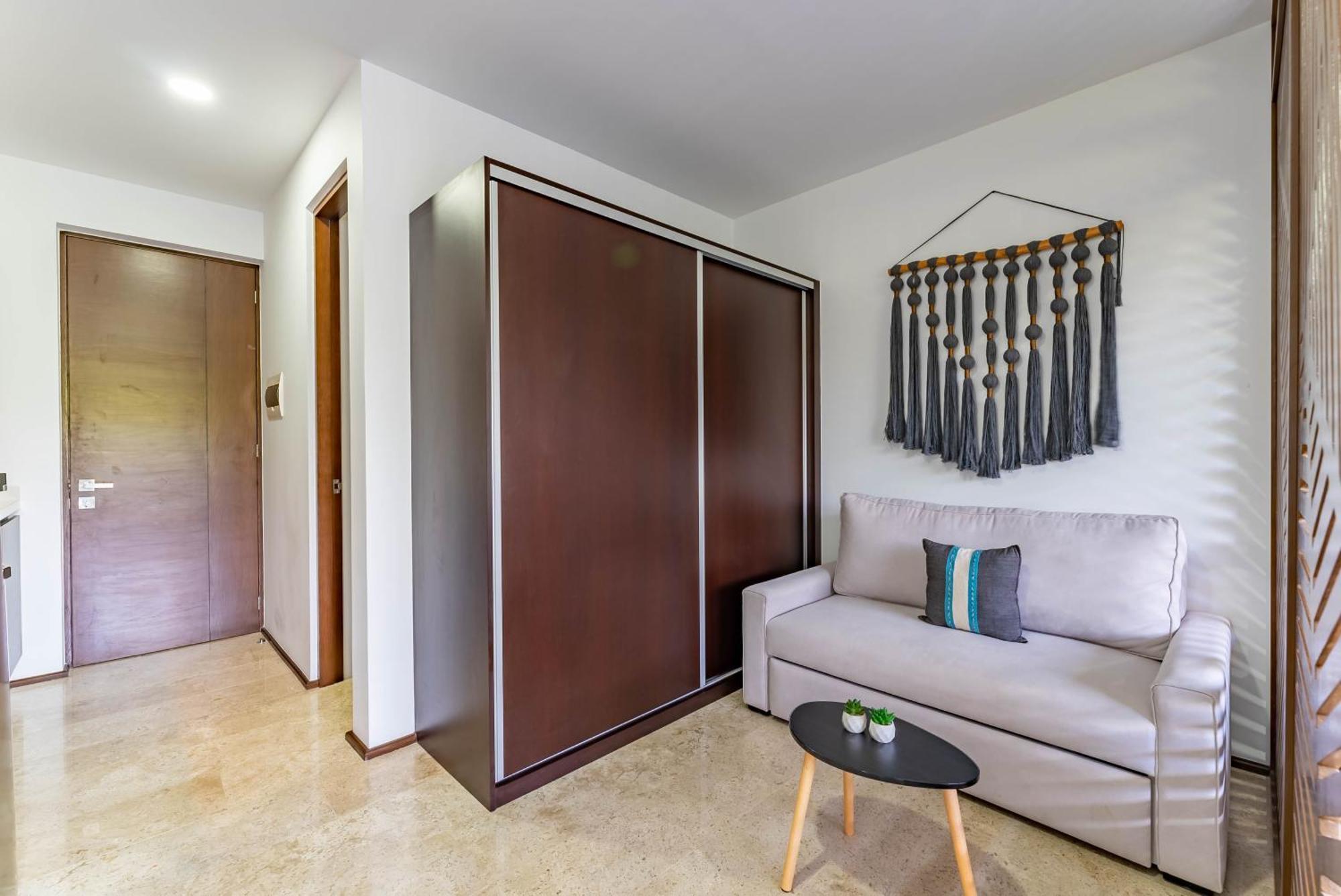 Menesse Apartments Tulum Esterno foto