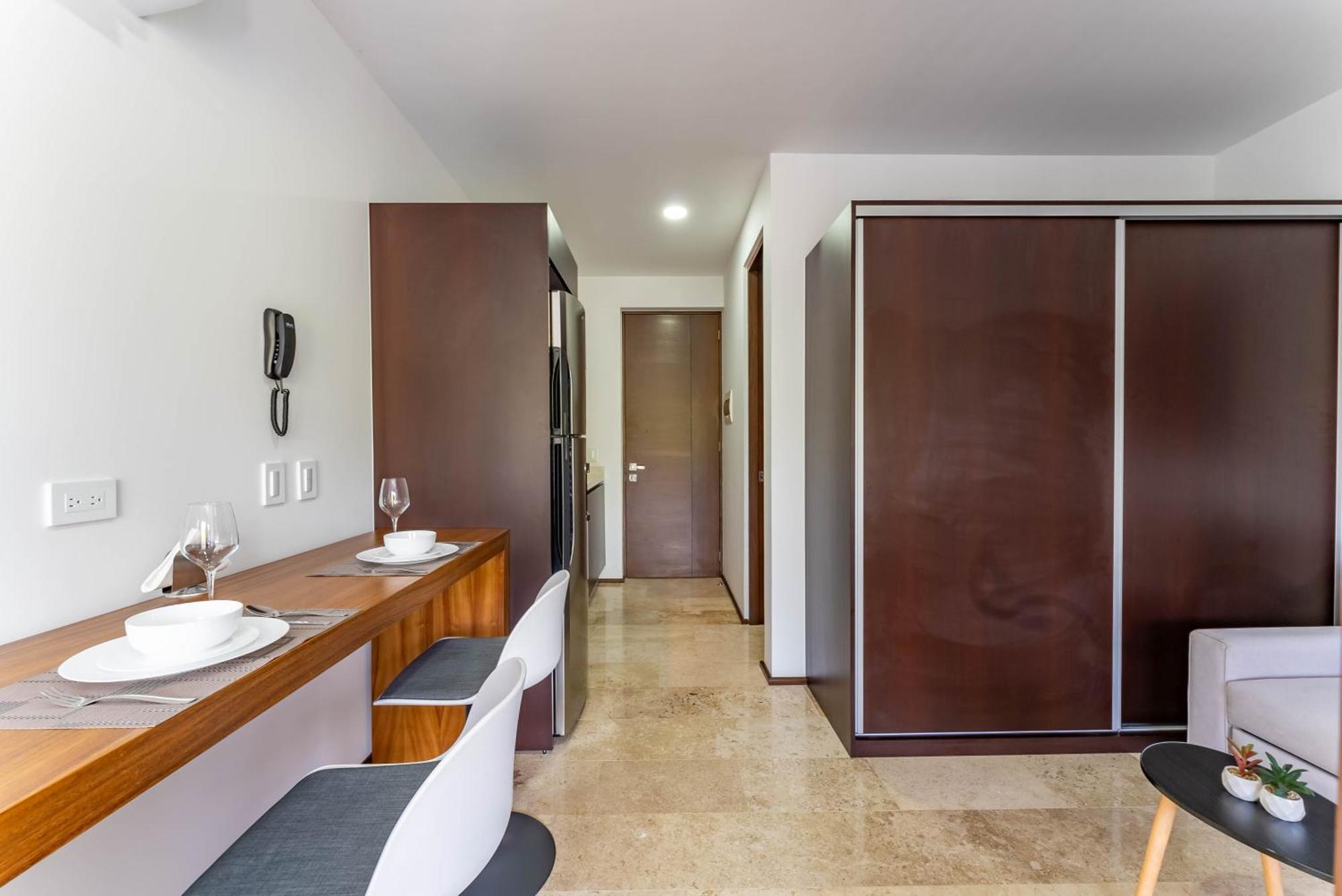 Menesse Apartments Tulum Esterno foto