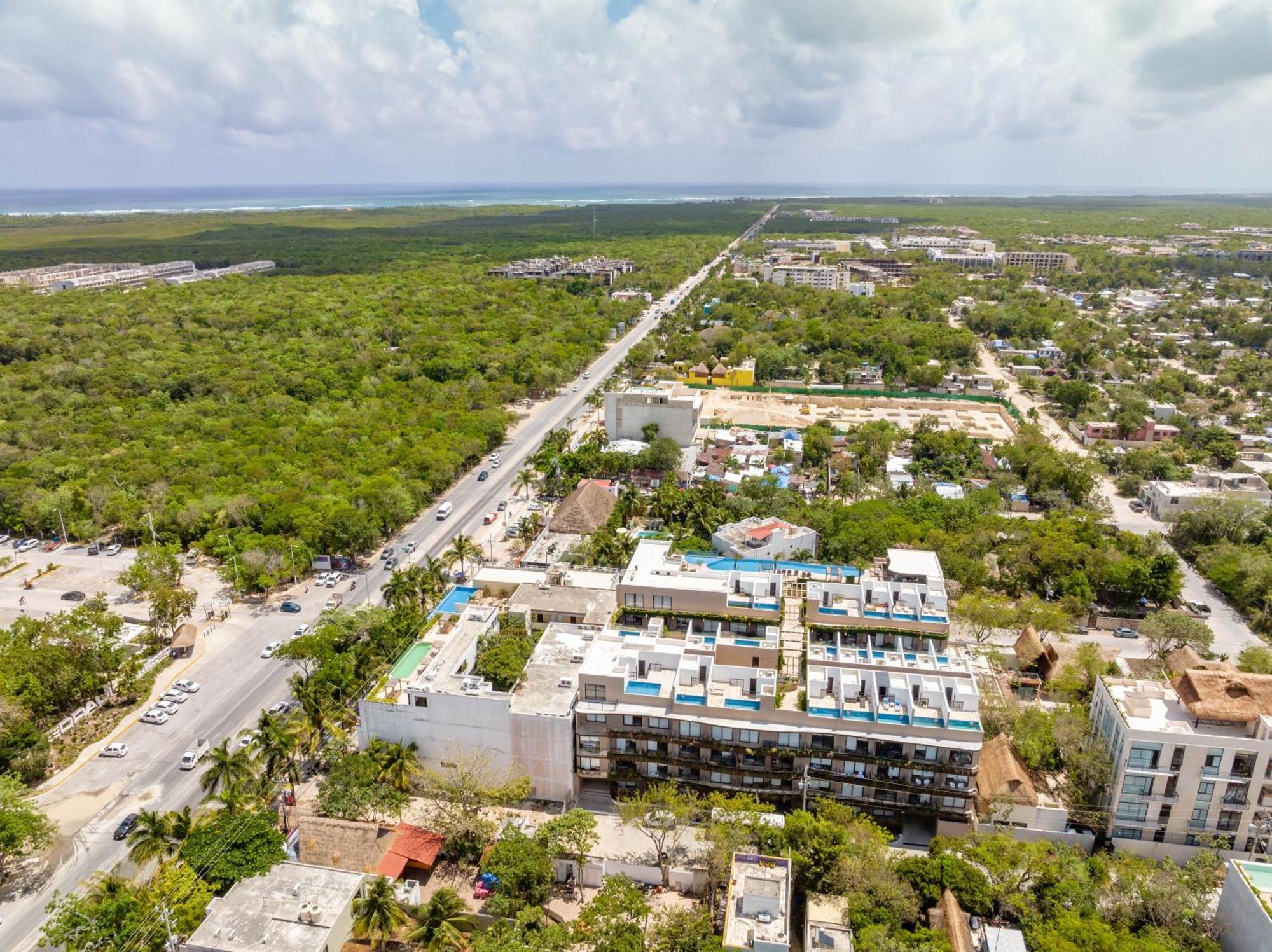 Menesse Apartments Tulum Esterno foto